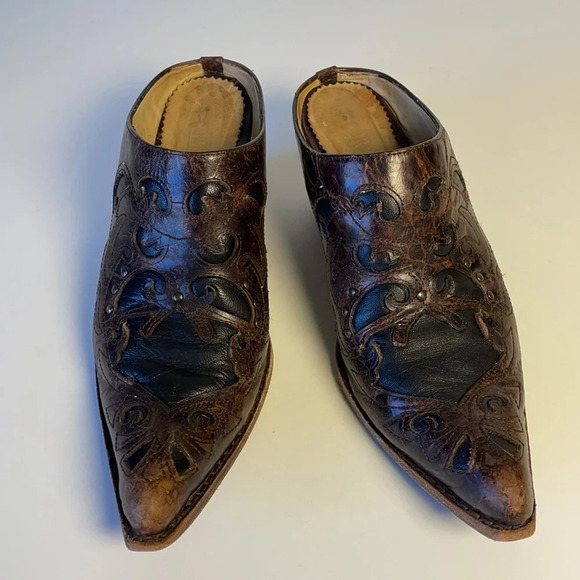 Corral Distressed Women's slip-on boots Size 6 - Picture 7 of 13